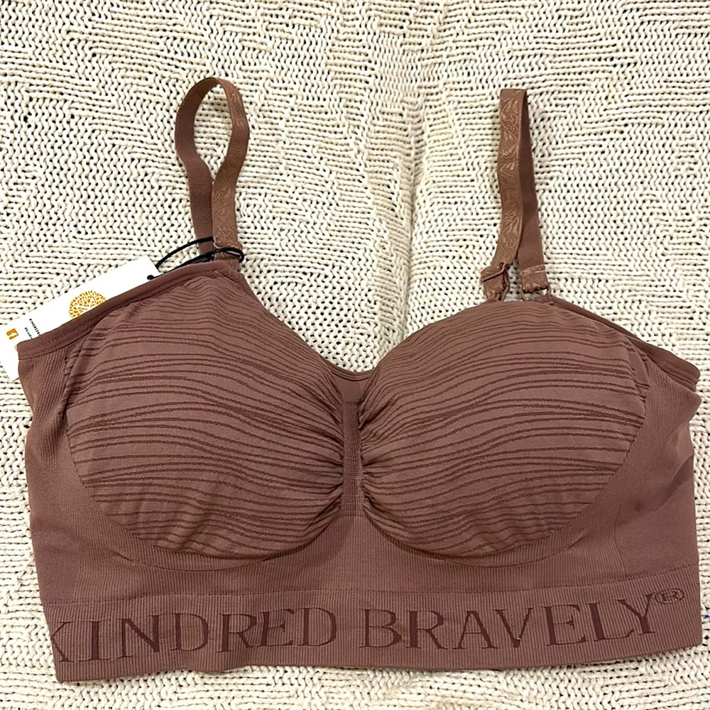 NWOT Kindred Bravely Sublime Hands Free Pumping Bra
